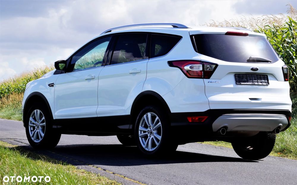Ford Kuga - 9
