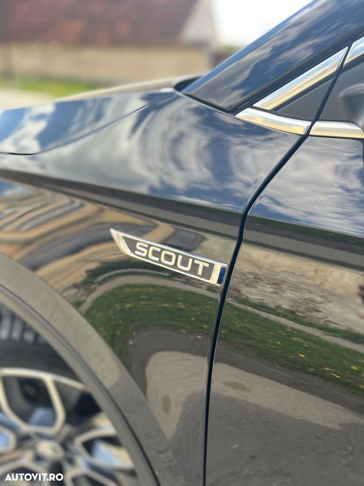 Skoda Karoq 1.5 TSI ACT 4x4 DSG Scout - 17