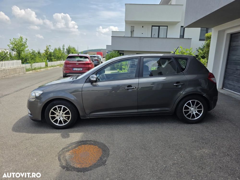 Kia Ceed 1.6 DSL BEST - 3