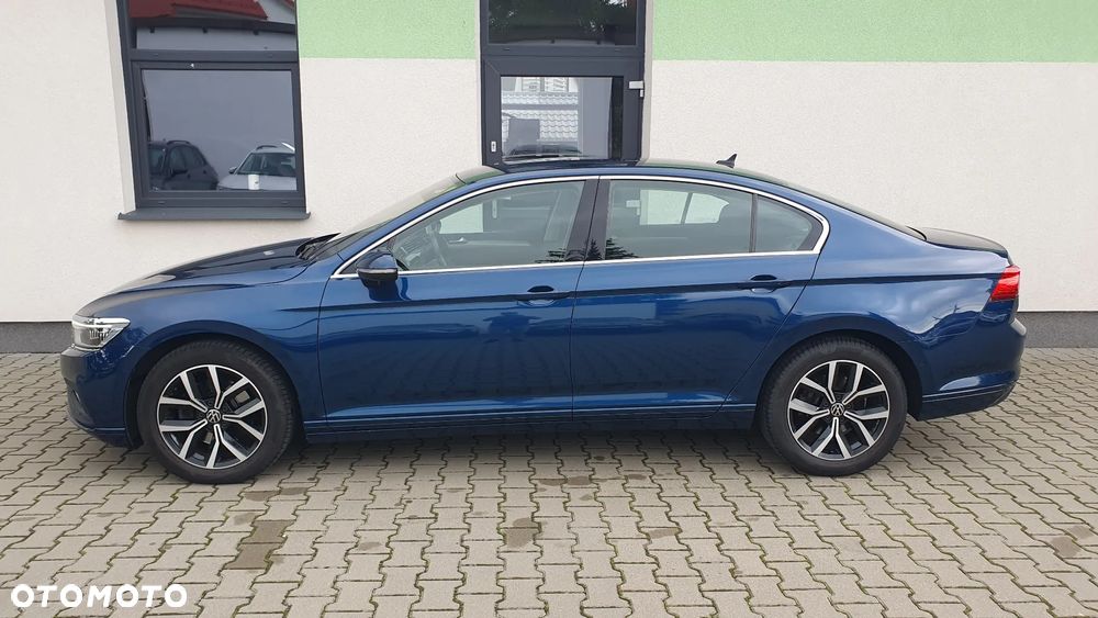 Volkswagen Passat 2.0 TSI Business DSG - 6