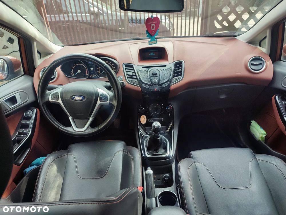 Ford Fiesta 1.0 EcoBoost Titanium - 4