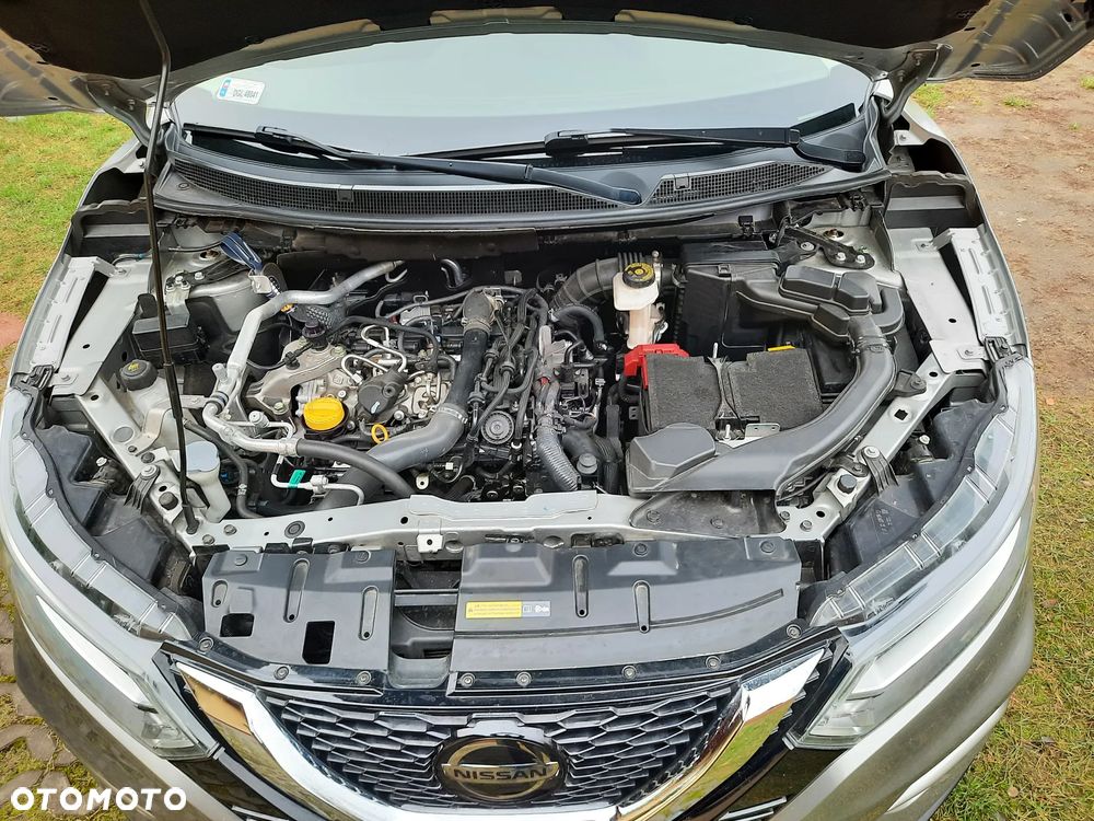 Nissan Qashqai 1.3 DIG-T N-CONNECTA - 18