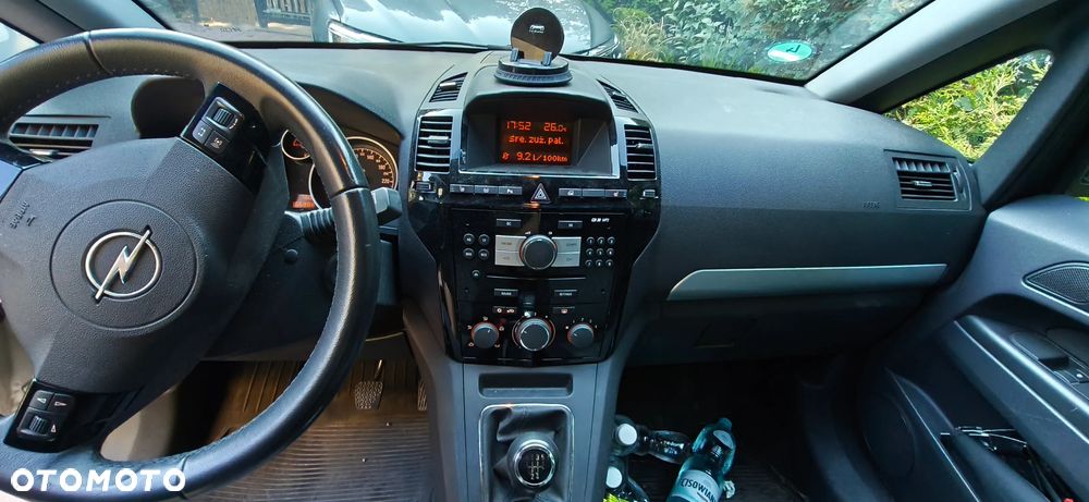 Opel Zafira 1.8 Enjoy - 1