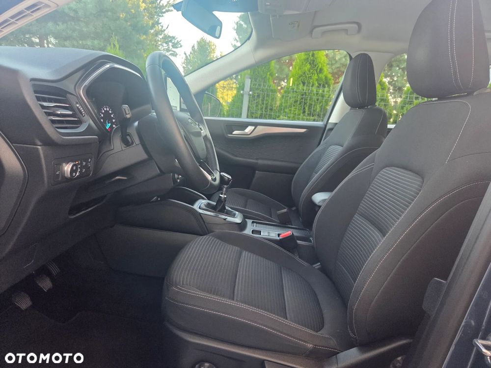 Ford Kuga 2.0 EcoBlue mHEV FWD Titanium - 35