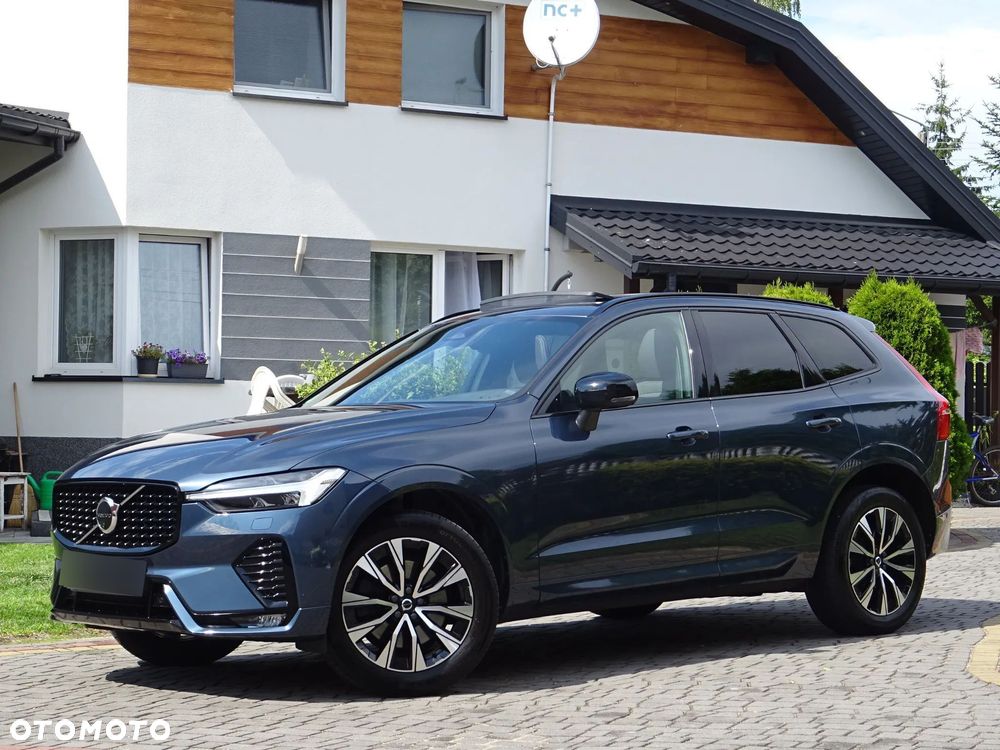 Volvo XC 60 B4 D Plus Dark - 6