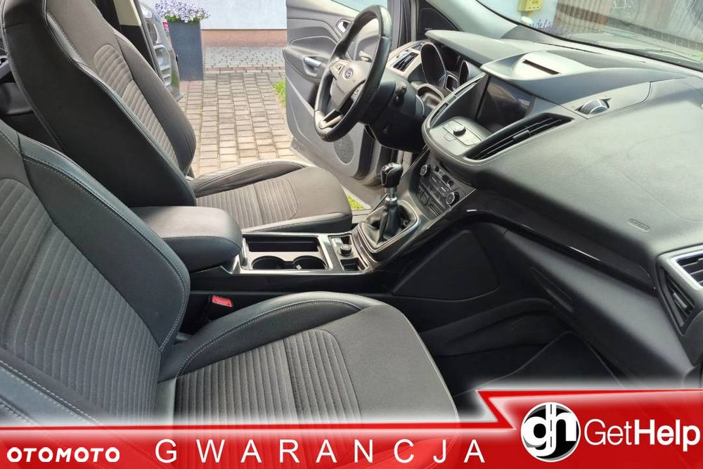 Ford Kuga ver-1-5-tdci-2x4-titanium - 13