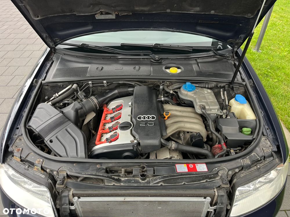 Audi A4 Limousine - 19