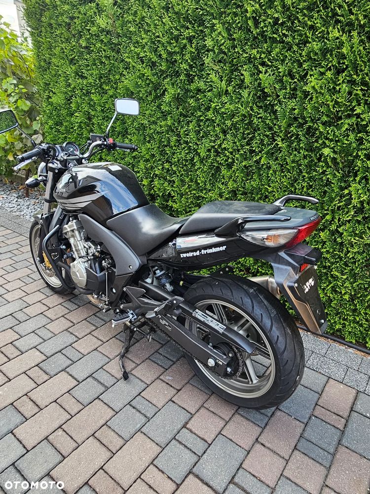 Honda CBF - 10