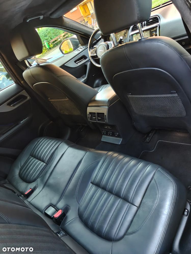 Jaguar F-Pace 2.0 i4D AWD Prestige - 15