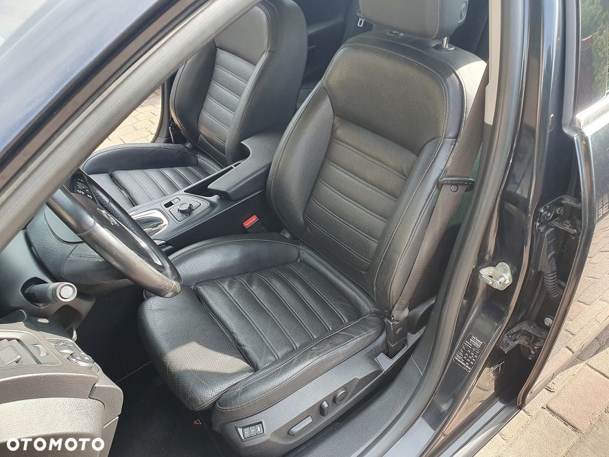 Opel Insignia 2.0 CDTI automatik 4x4 Innovation - 9
