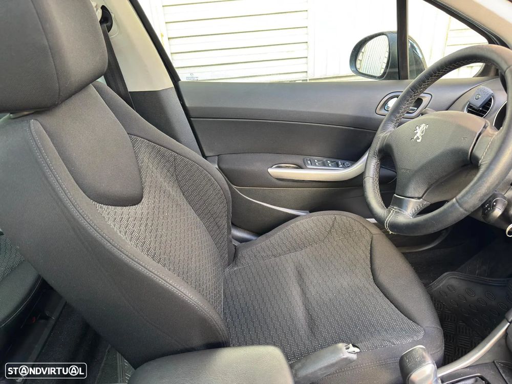 Peugeot 308 SW 1.6 HDi Executive - 8