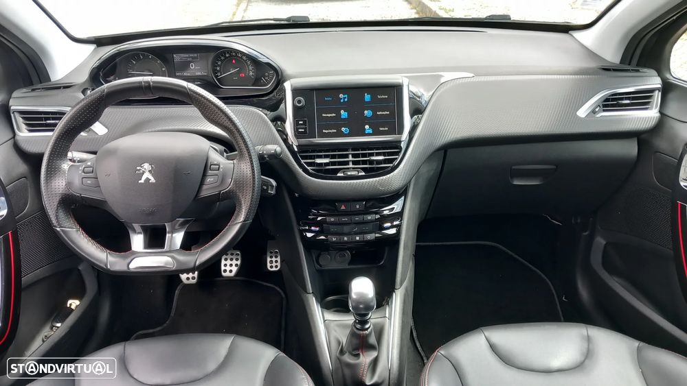 Peugeot 208 1.2 PureTech GT Line - 7