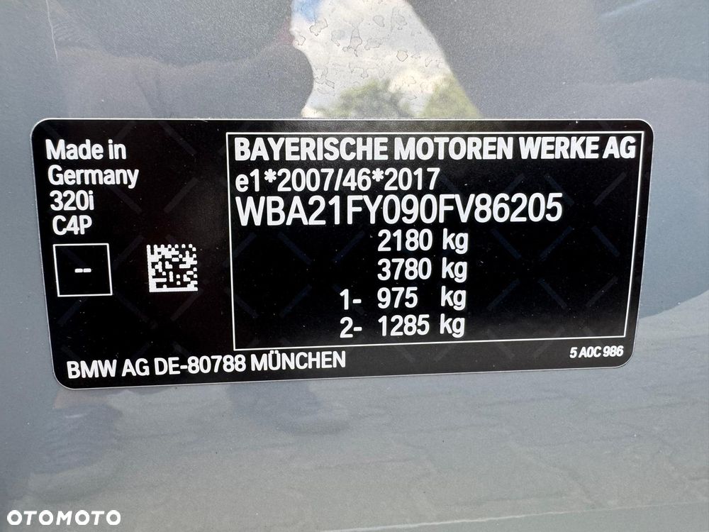 BMW Seria 3 320i M Sport sport - 34