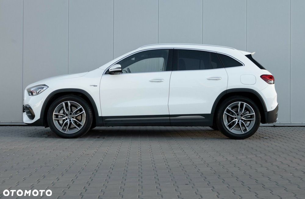 Mercedes-Benz GLA AMG 35 4-Matic - 12