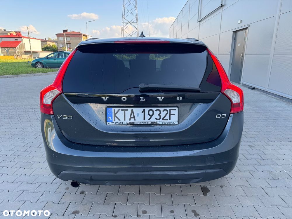 Volvo V60 D3 Momentum - 7