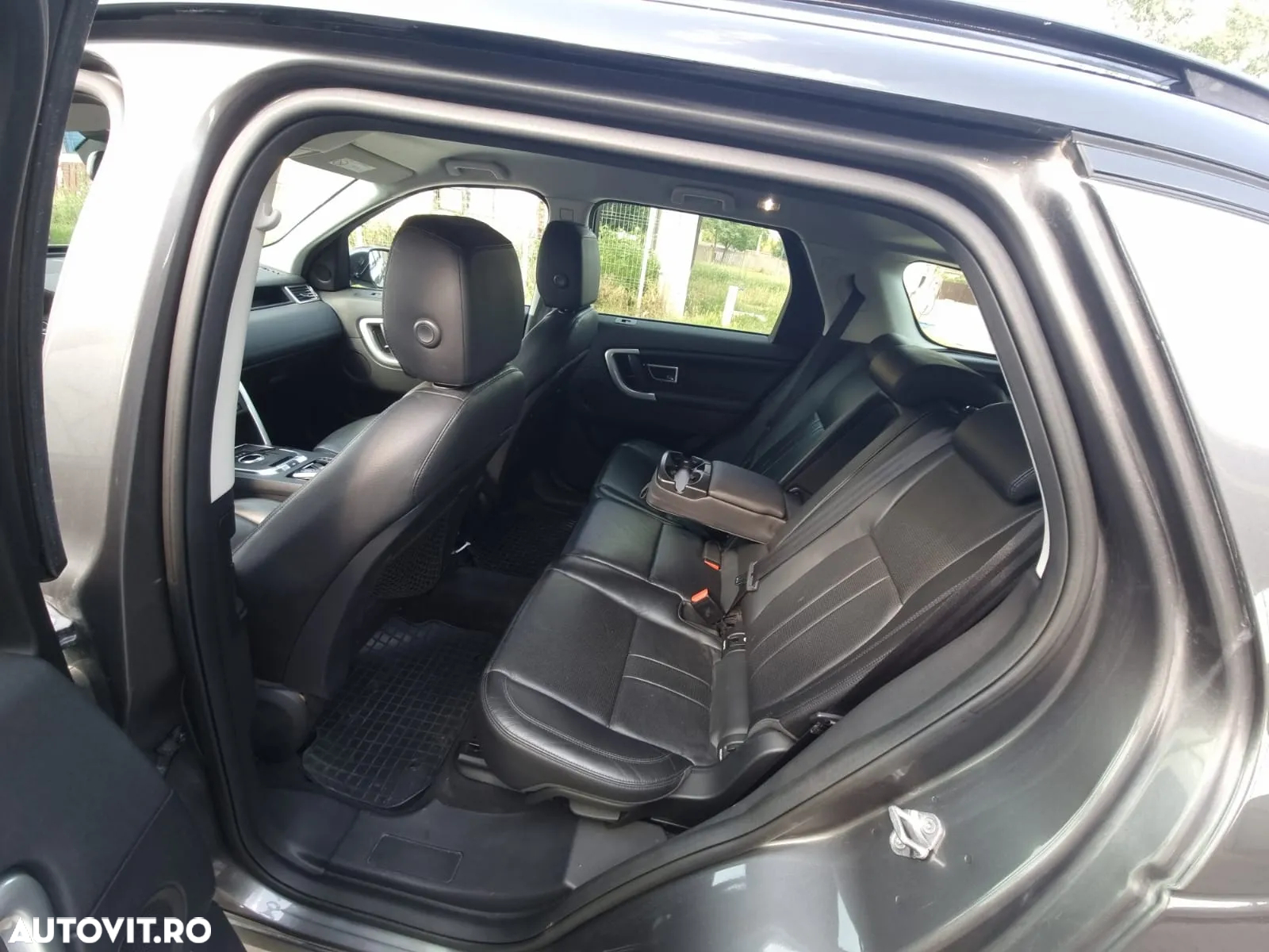 Land Rover Discovery Sport 2.0 D180 MHEV HSE - 12