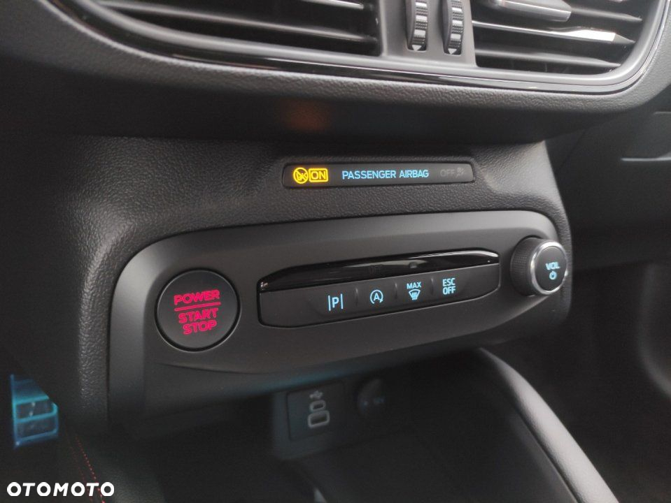 Ford Focus - 27