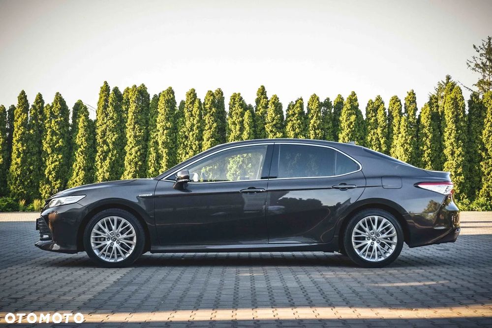 Toyota Camry 2.5 Hybrid Executive CVT - 7