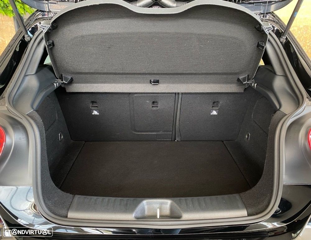Mercedes-Benz A 180 d AMG Line - 8