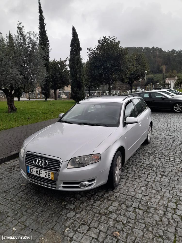 Audi A4 Avant 1.9 TDI exclusive - 2