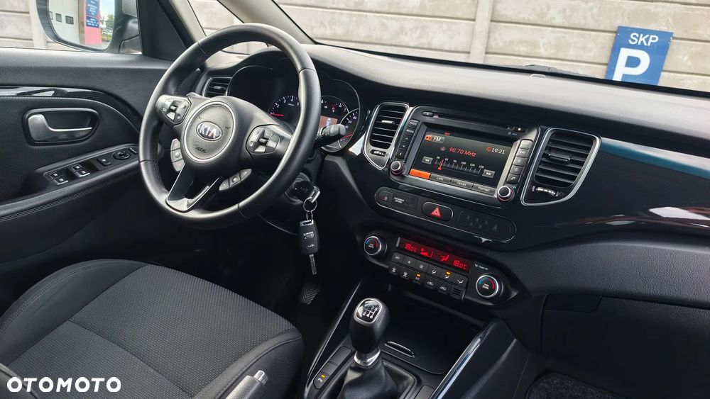 Kia Carens 1.6 GDI ISG Vision - 31