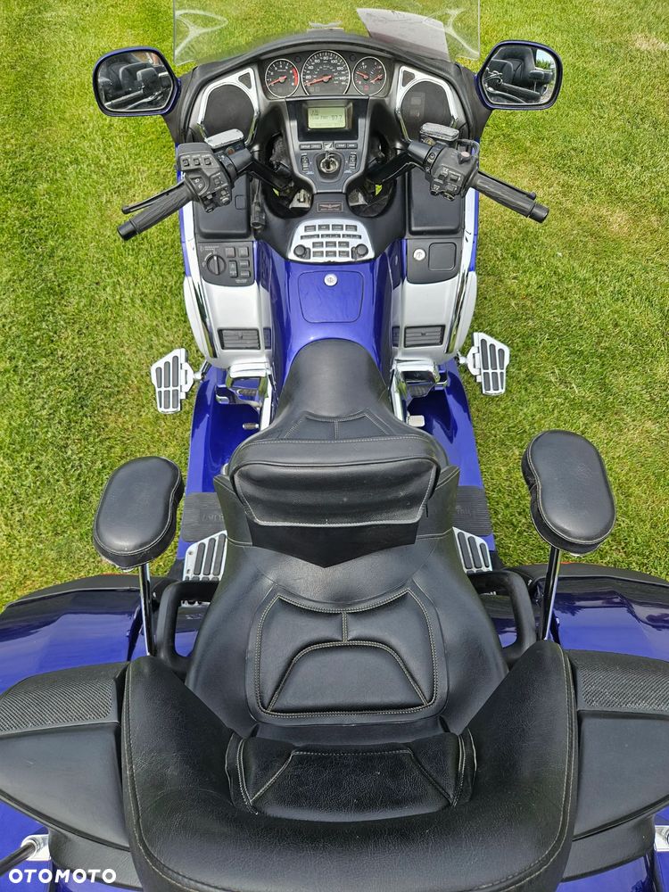Honda GL - 9