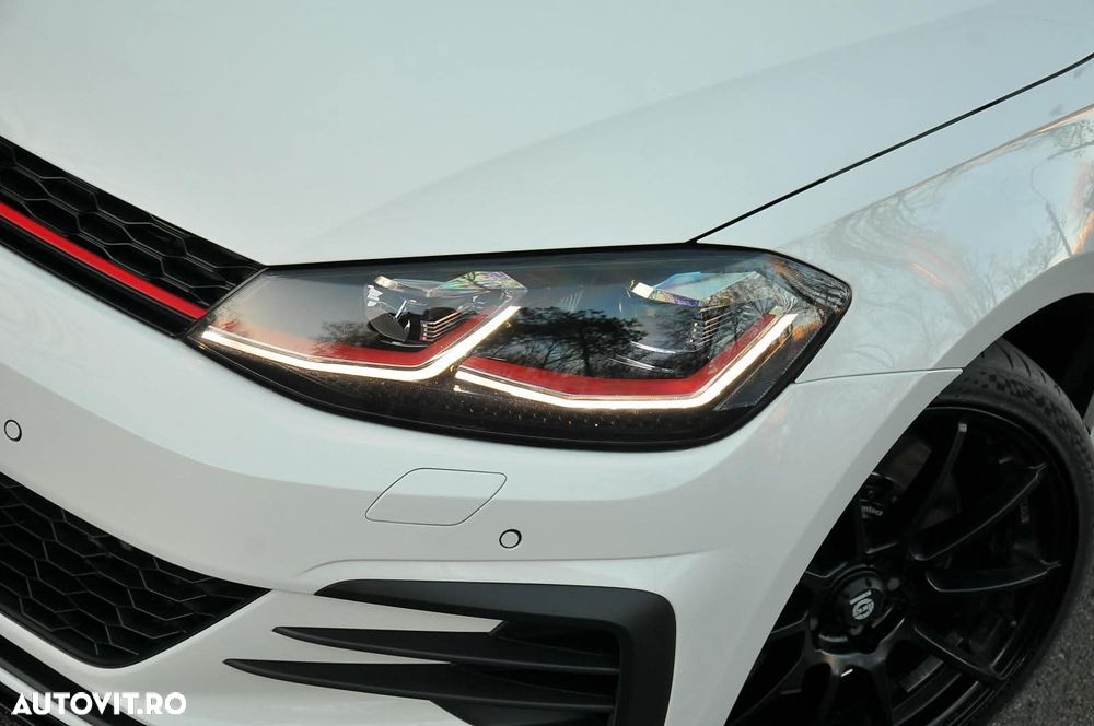 Volkswagen Golf 2.0 TSI DSG 4Motion R Edition 20 - 22