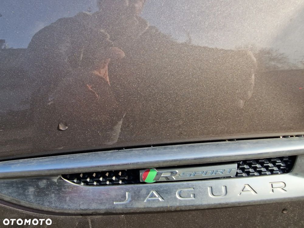 Jaguar F-Pace 20d AWD R-Sport - 7