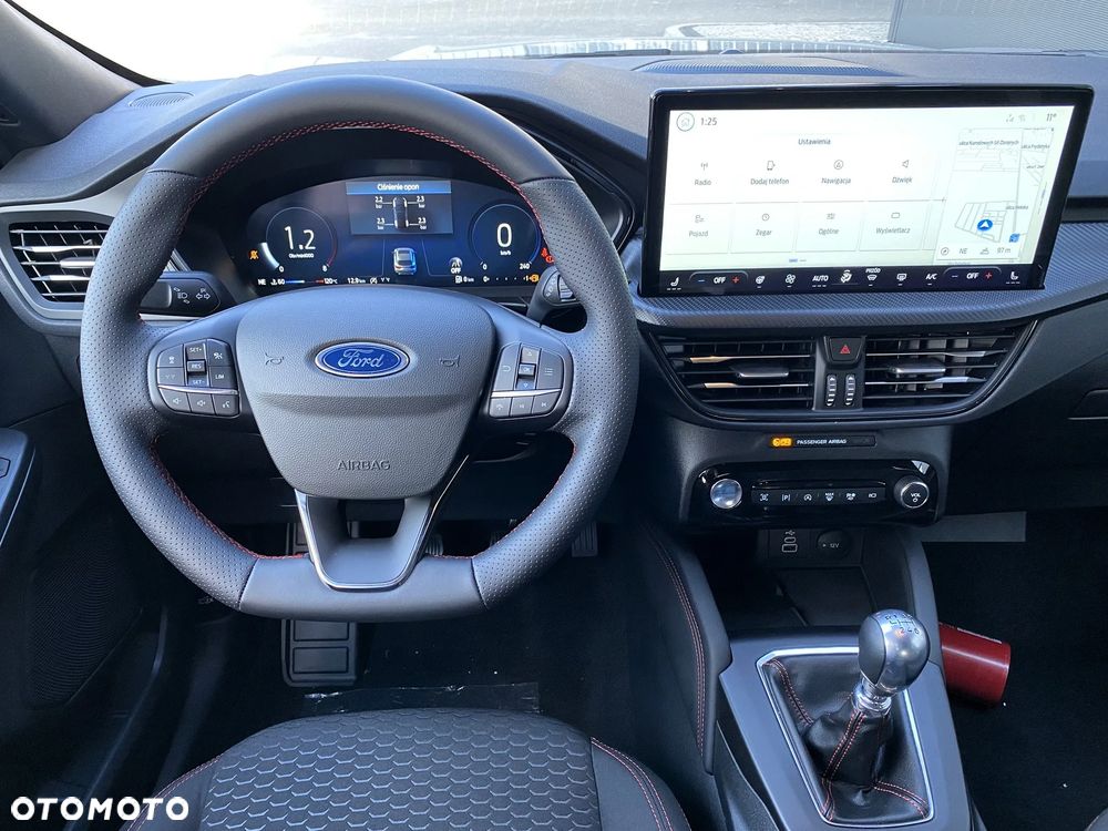 Ford Kuga 1.5 EcoBoost FWD ST-Line - 16