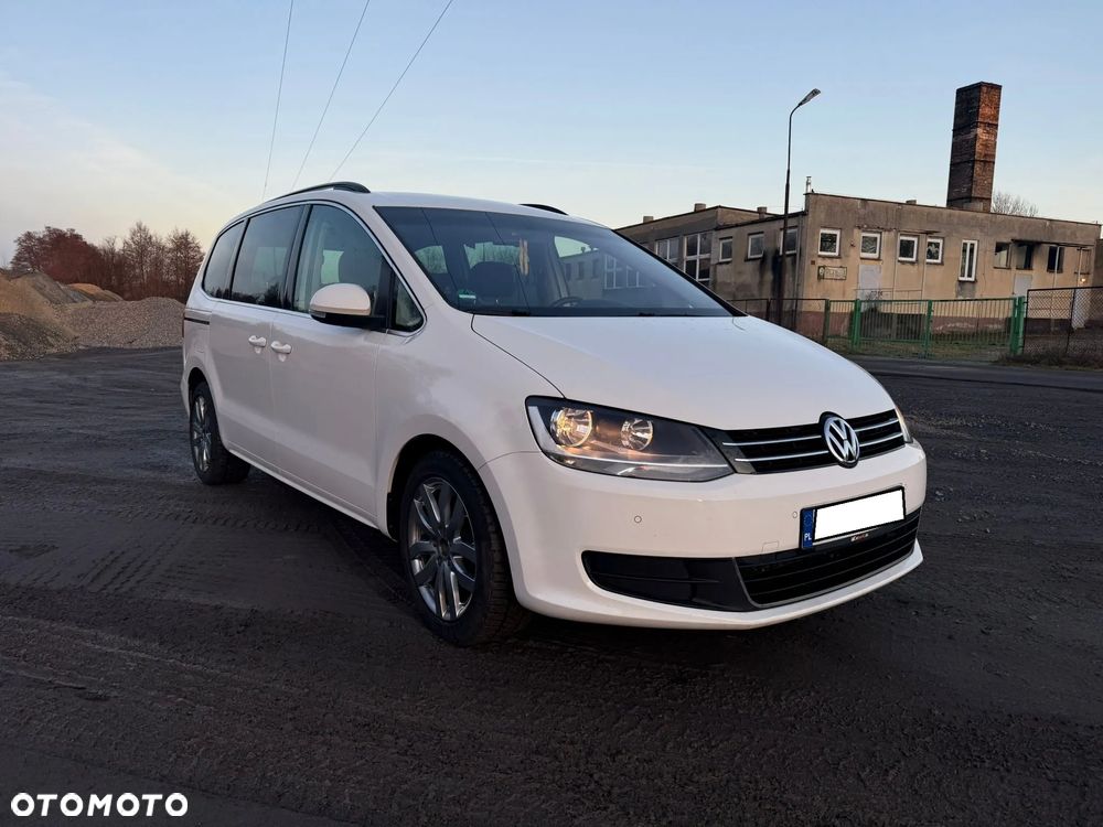 Volkswagen Sharan 2.0 TDI Comfortline DSG - 6