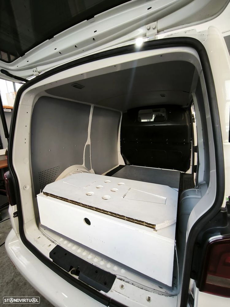 VW Transporter - 10