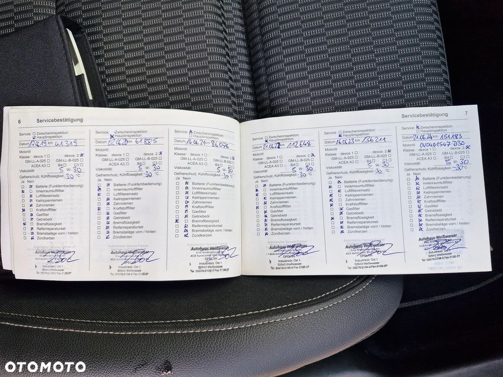 Opel Insignia 2.0 CDTI Cosmo S&S - 17