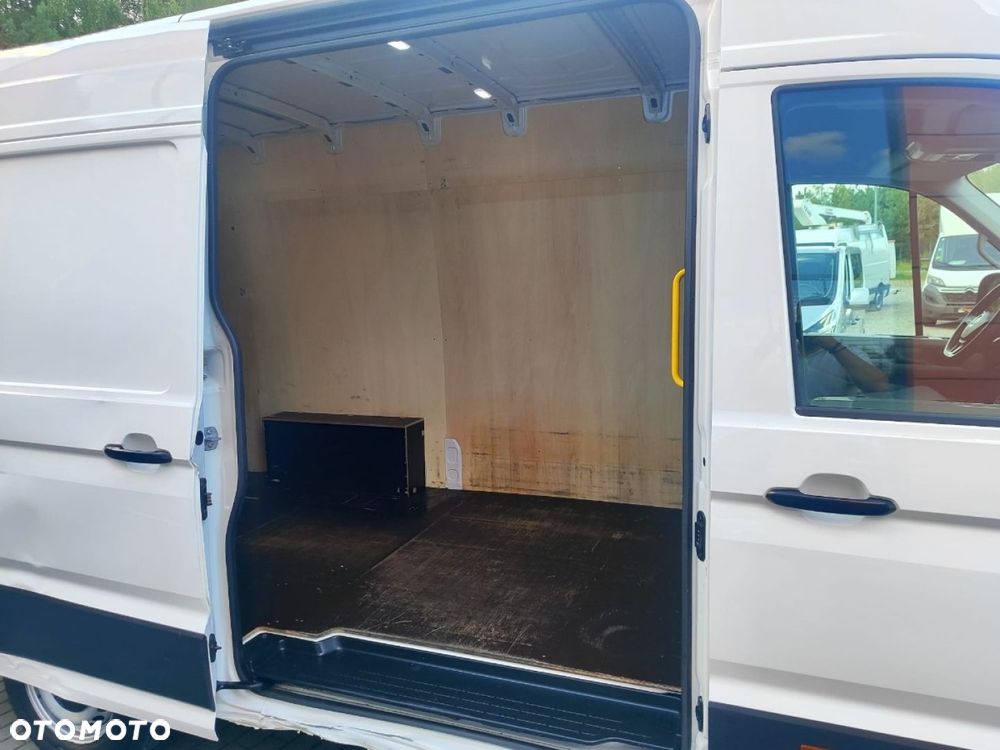 Volkswagen Crafter - 28