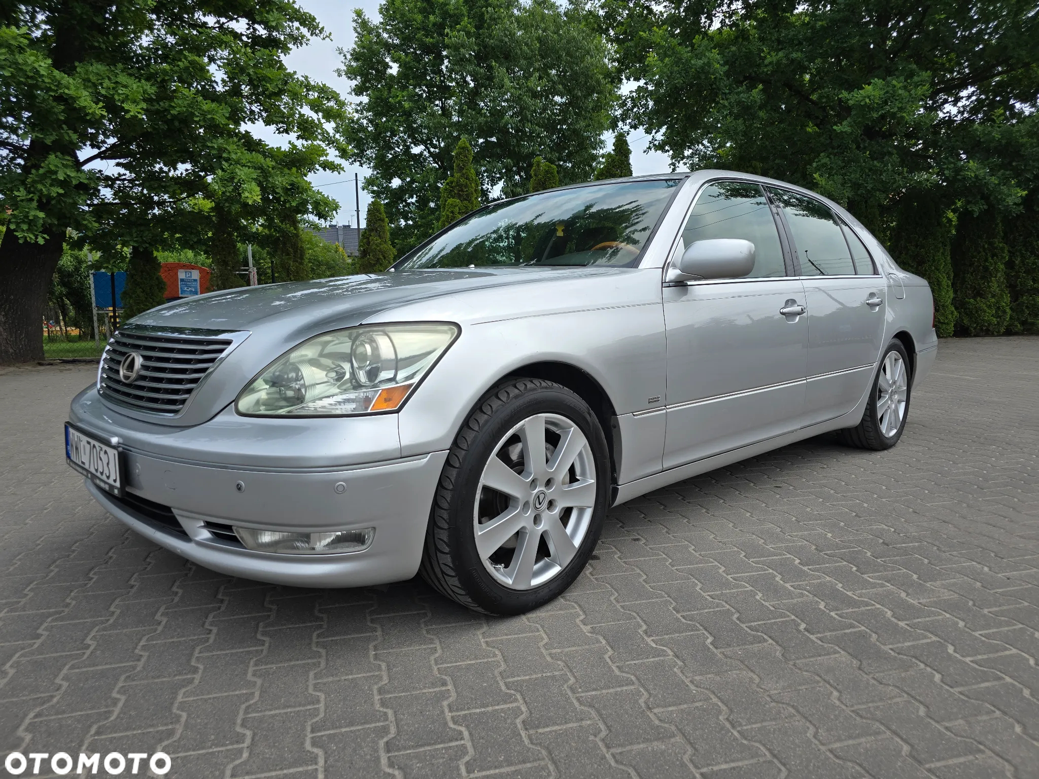 Lexus LS 430 - 7