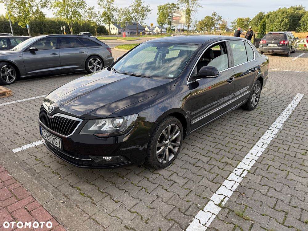 Skoda Superb 2.0 TDI Business DSG - 2