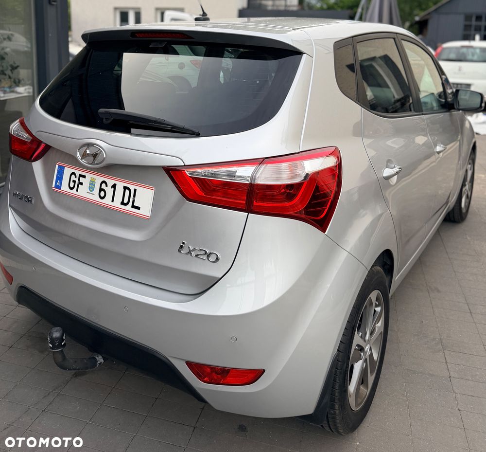 Hyundai ix20 1.4 blue Passion - 17