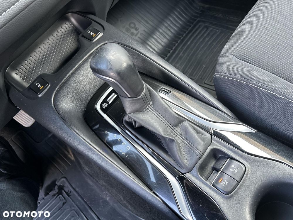 Toyota Corolla 2.0 Hybrid Comfort - 16