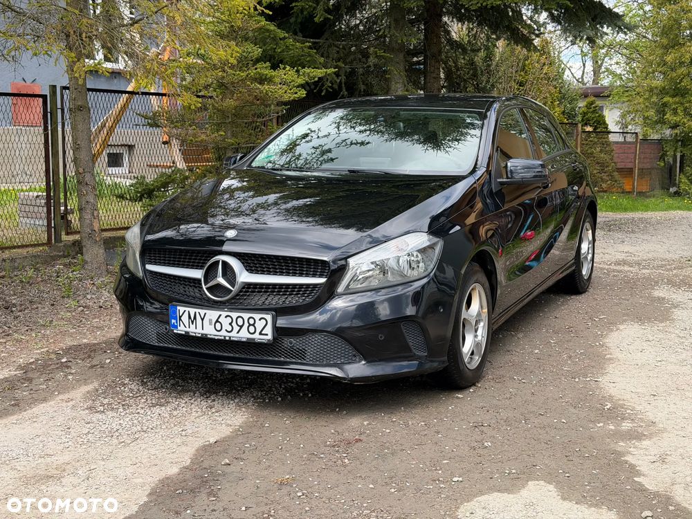 Mercedes-Benz Klasa A 180 d BlueEFFICIENCY Edition Style - 1