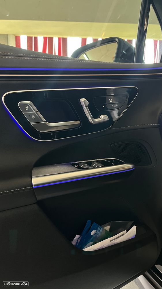 Mercedes-Benz EQE - 32