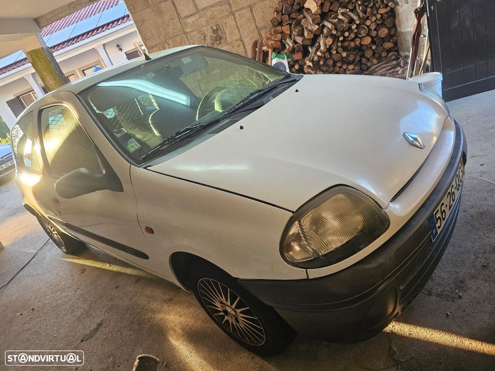 Renault Clio - 3