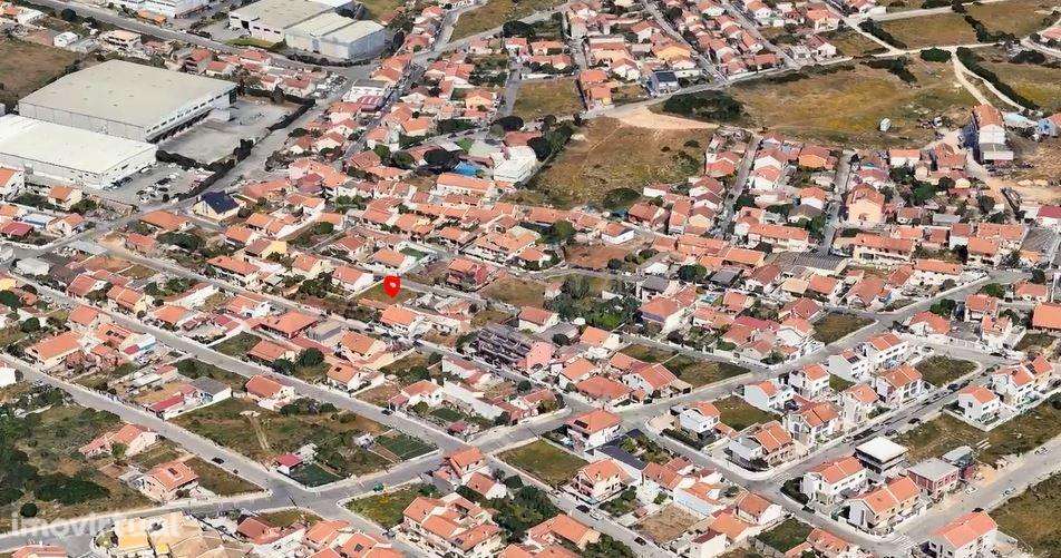 Terreno urbano em consolidação – oportunidade de valorização em Cabra - Grande imagem: 2/14