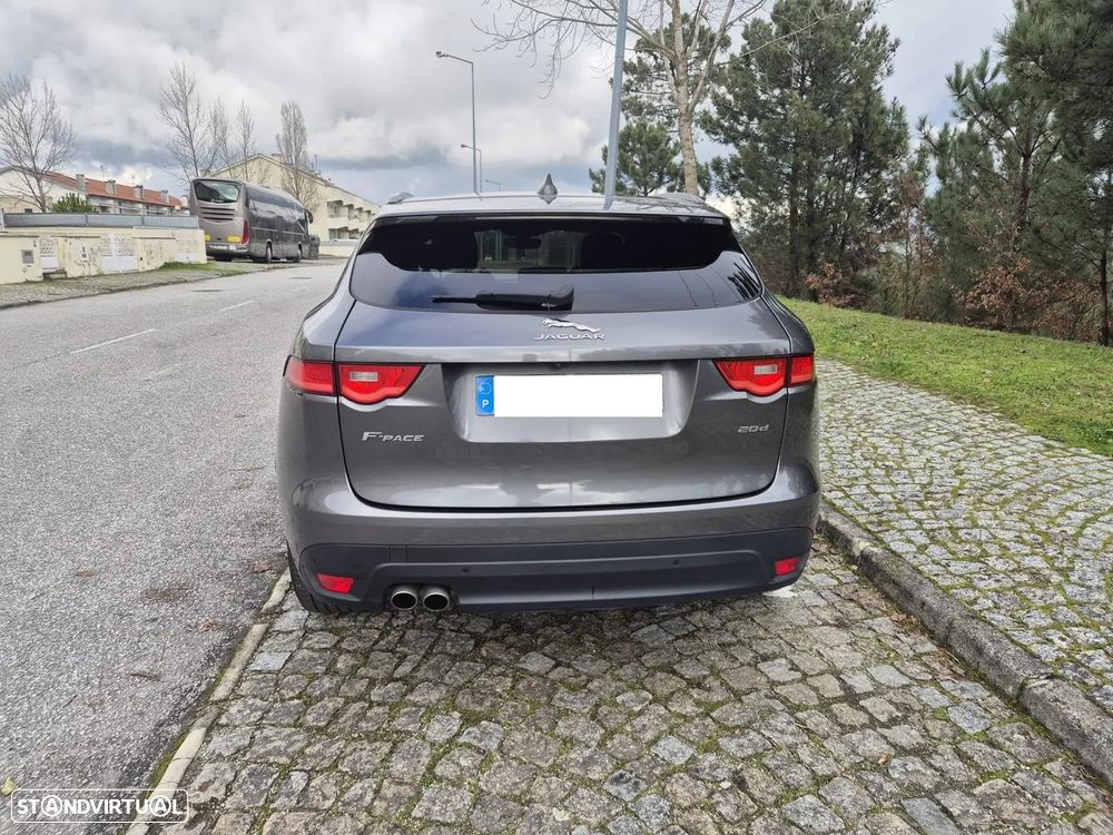 Jaguar F-Pace 2.0 i4D R-Sport Aut. - 6