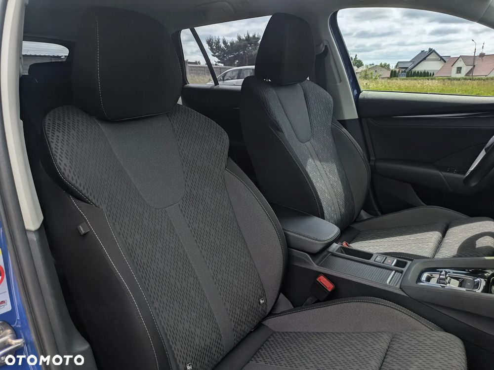 Skoda Octavia 2.0 TDI DSG Style - 19