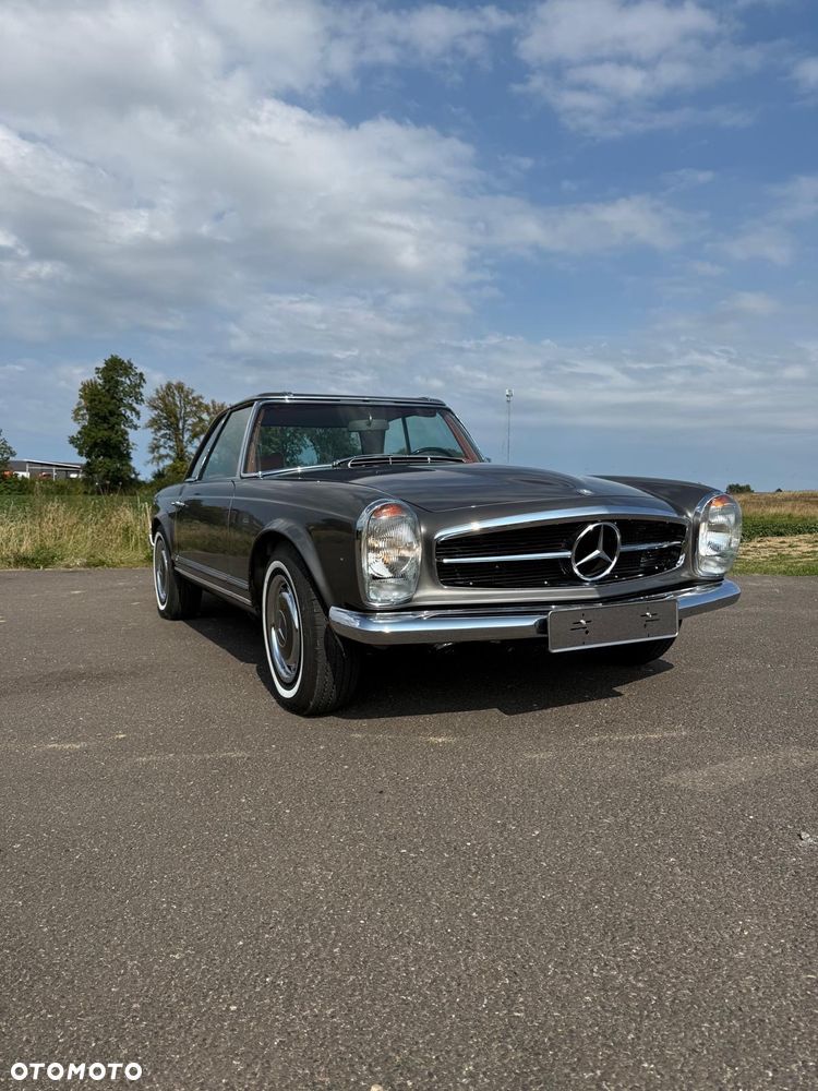 Mercedes-Benz Inny - 1