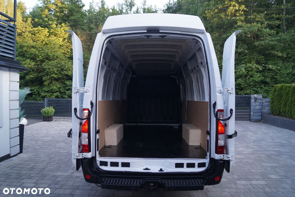 Renault Master - 22