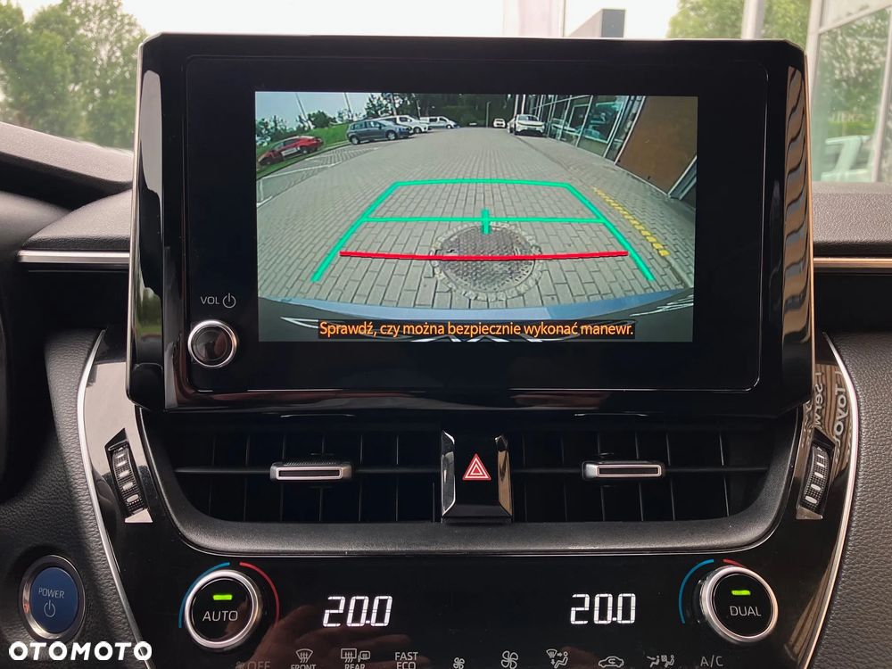 Toyota Corolla 1.8 Hybrid Comfort - 25