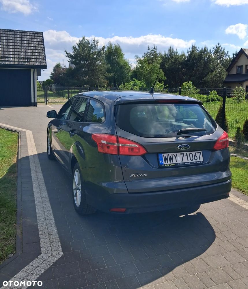 Ford Focus 1.5 TDCi Trend - 4