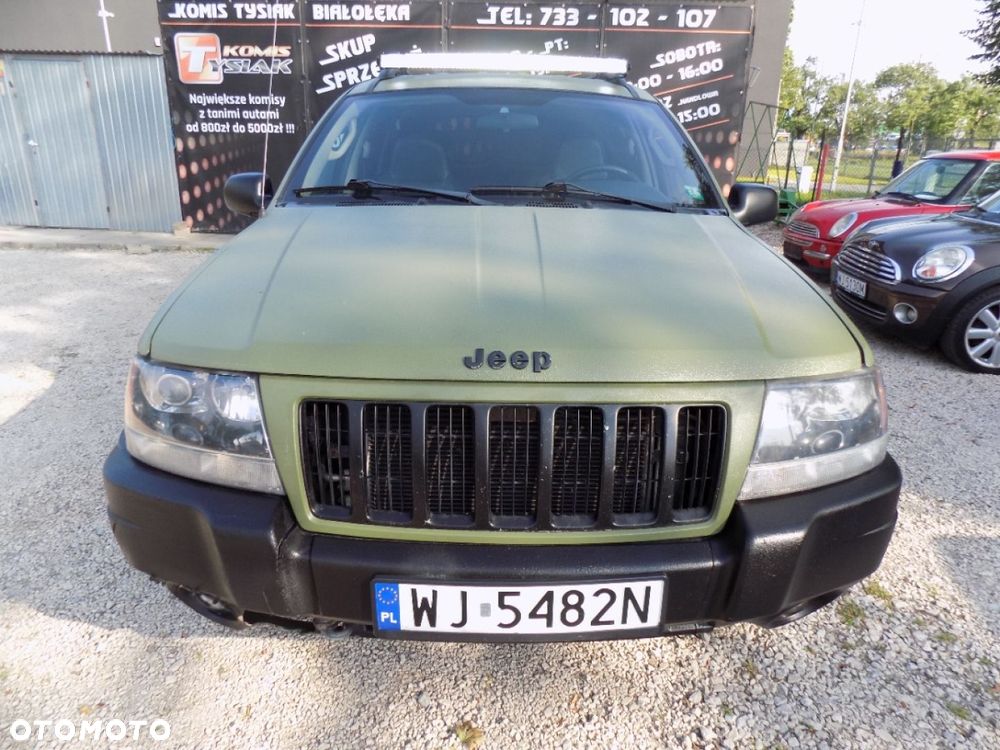 Jeep Grand Cherokee - 10