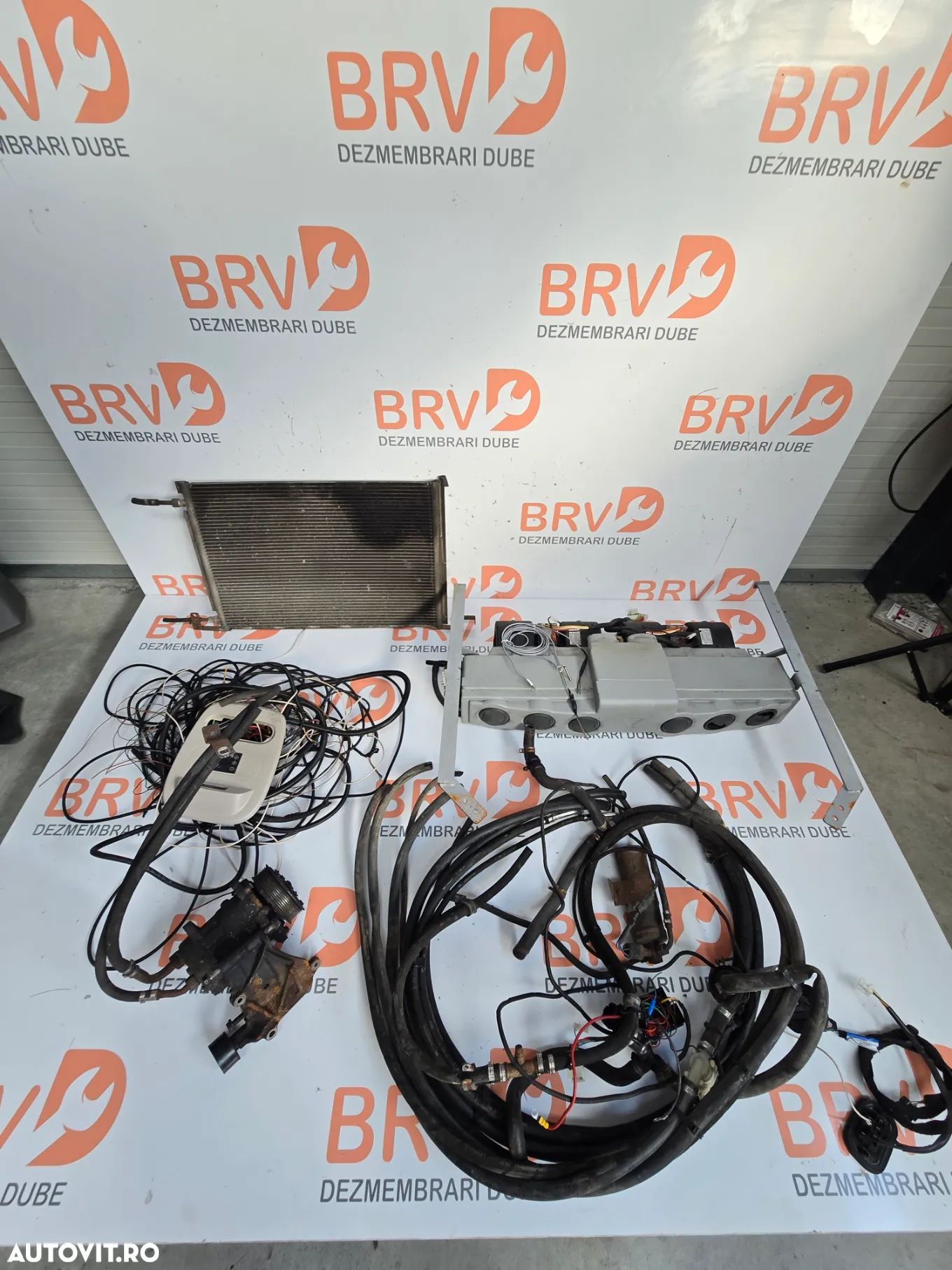 Instalatie climatizare (incalzire - racire ) pentru Renault Trafic 3 / Opel Vivaro B Euro 5 , 6 / an 2013 - 2020 Temperatura 0`C - 20`C - 1