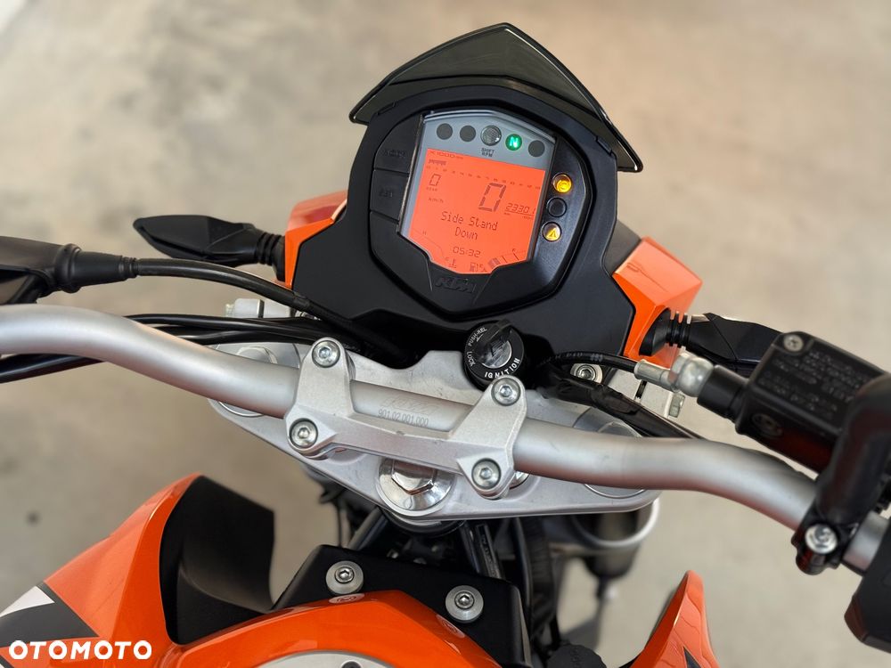 KTM Duke - 21